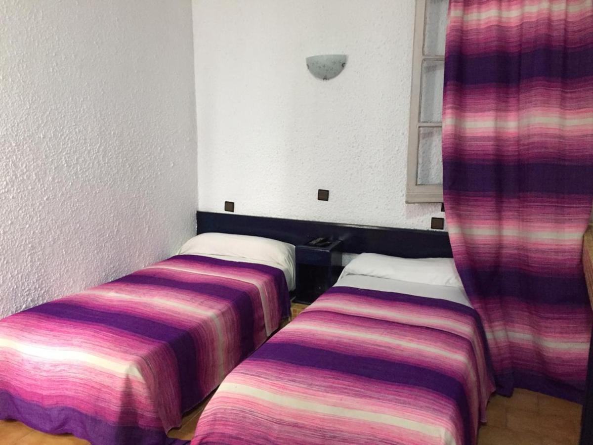 Hotel Regina Tétouan Zewnętrze zdjęcie