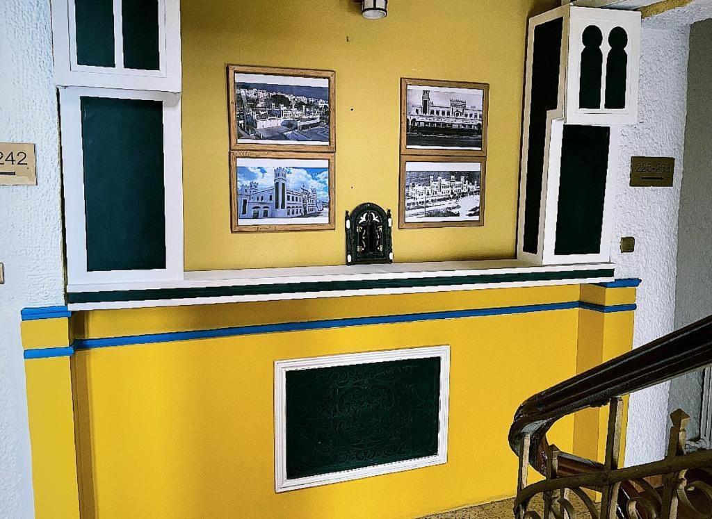 Hotel Regina Tétouan Zewnętrze zdjęcie